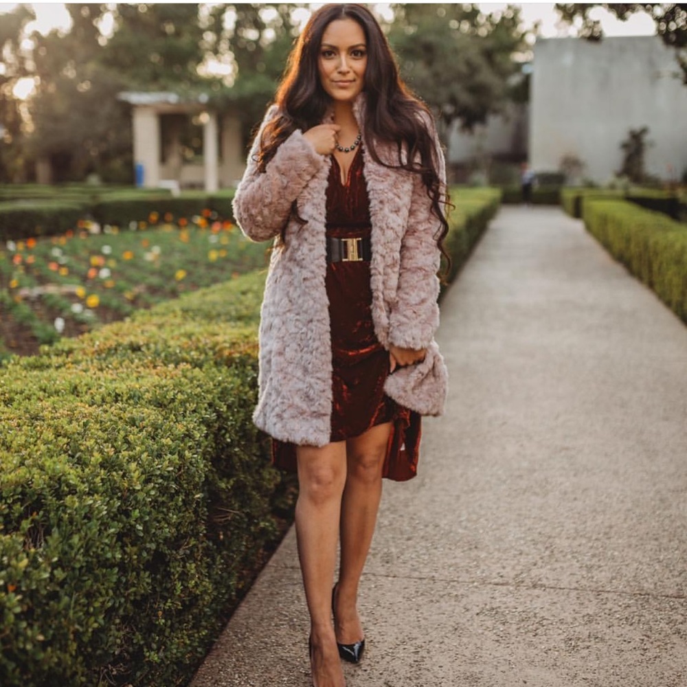 Cabi Contessa Faux Fur Coat